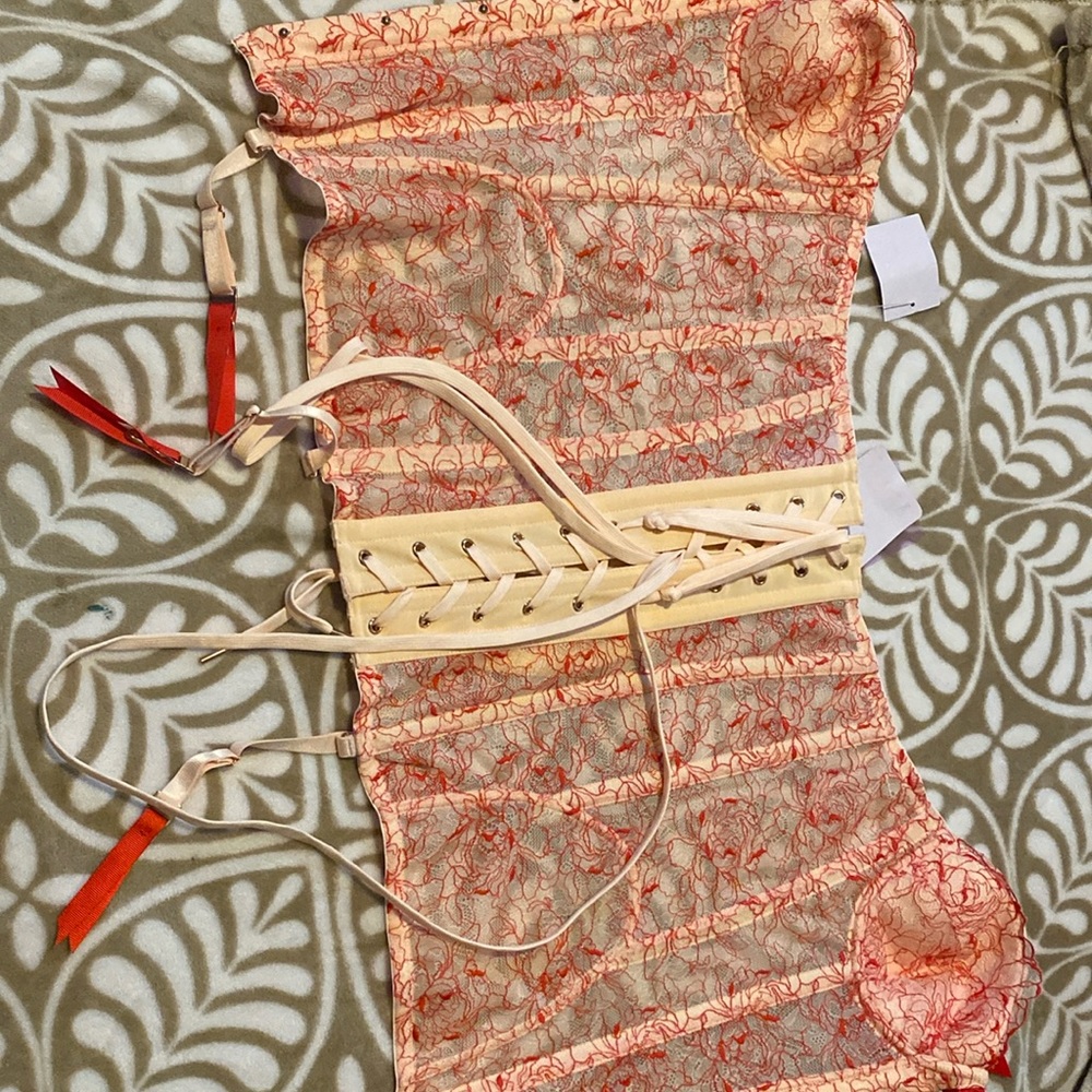 Savage x fenty corset
